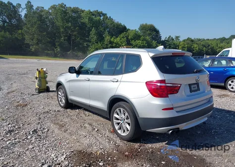 2013 BMW X3 xDrive28I z USA, uszkodzony, nr VIN 5UXWX9C54D0D03145